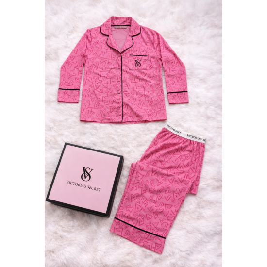 Pembe Desenli Saten Pijama Takımı